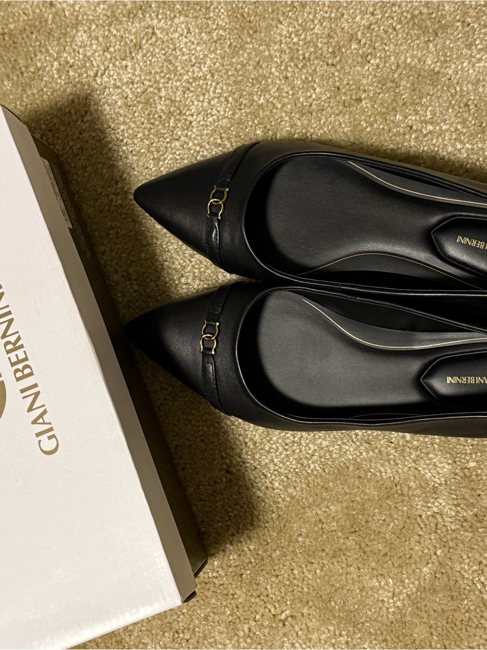 Giani Bernini Black Pointed Toe Flats with Gold Bit